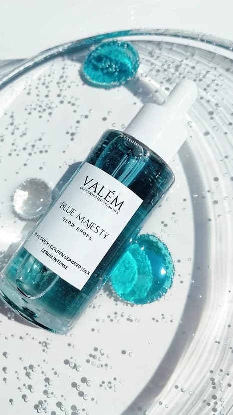 BLUE MAJESTY GLOW DROPS
