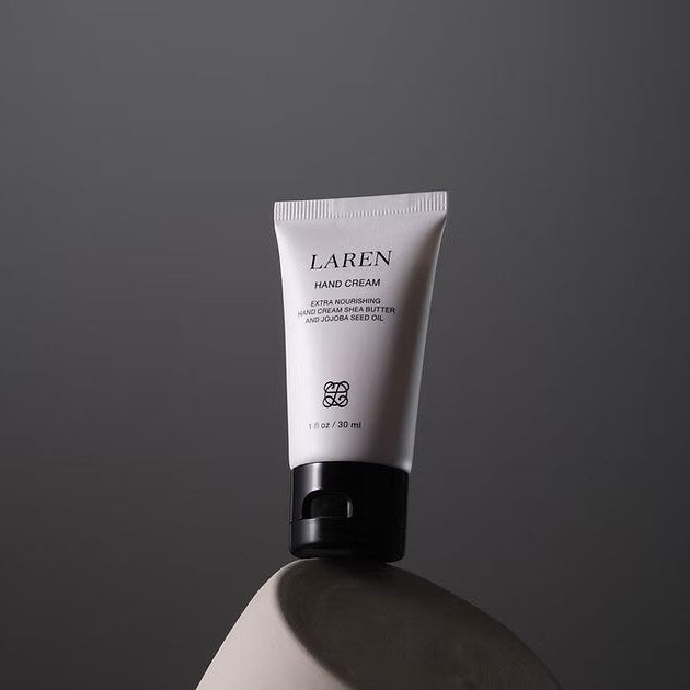 УЛТРА ХИДРАТИРАЩ КРЕМ ЗА РЪЦЕ LAREN 30 МЛ