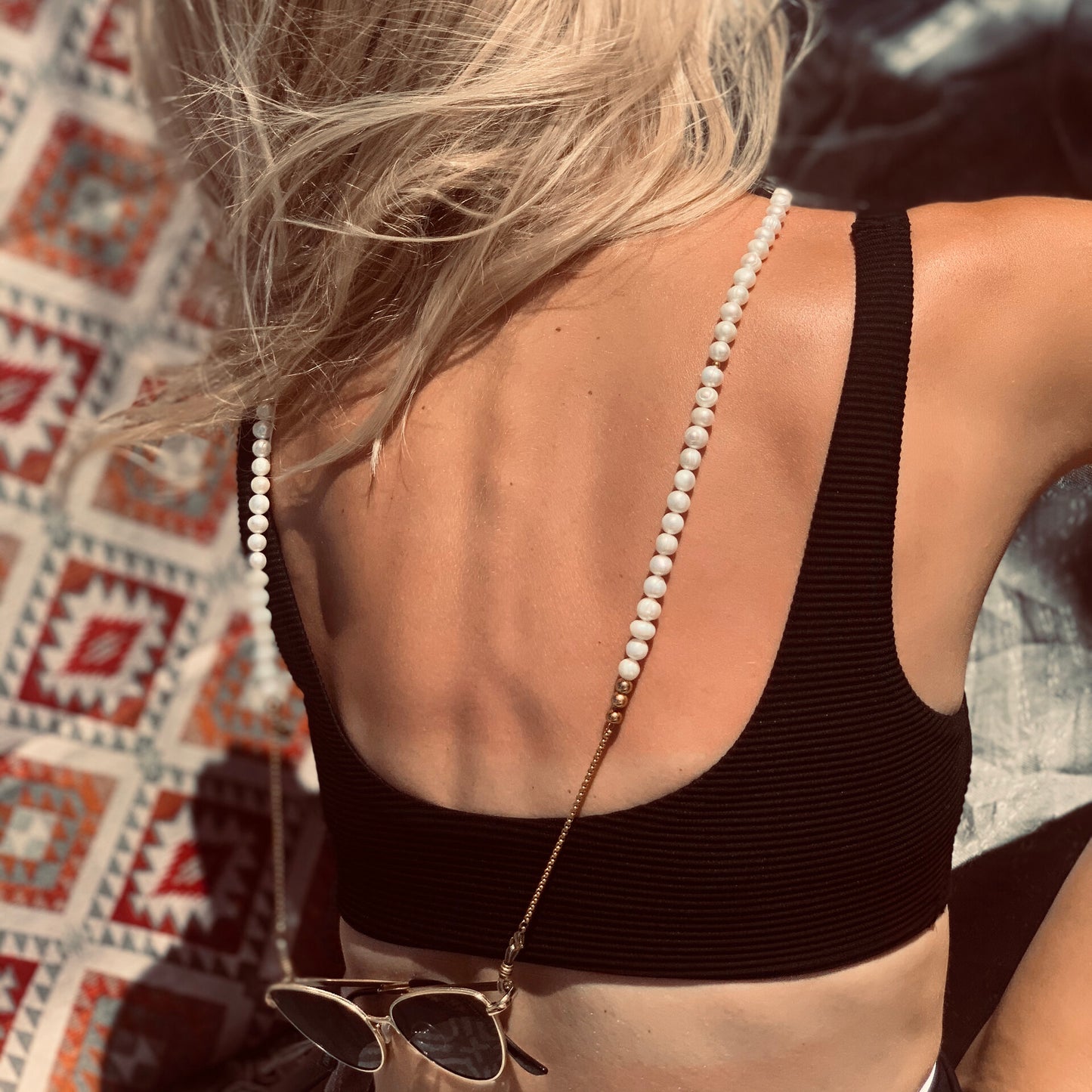 БИЖУ ЗА ОЧИЛА FLICKA PEARLS