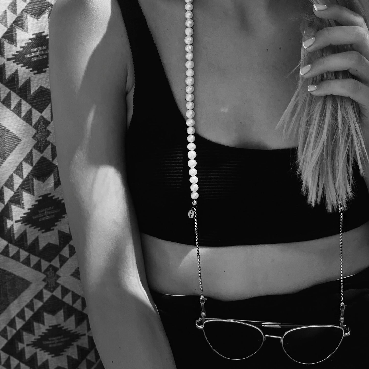 БИЖУ ЗА ОЧИЛА FLICKA PEARLS