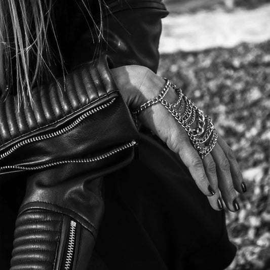 ГРИВНА ЗА ДЛАН FLICKA DOUBLE TROUBLE