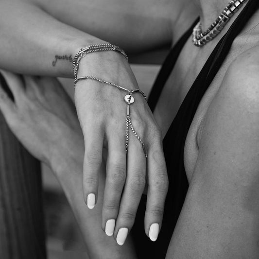 ГРИВНА ЗА ДЛАН  FLICKA STARRY TRAIL