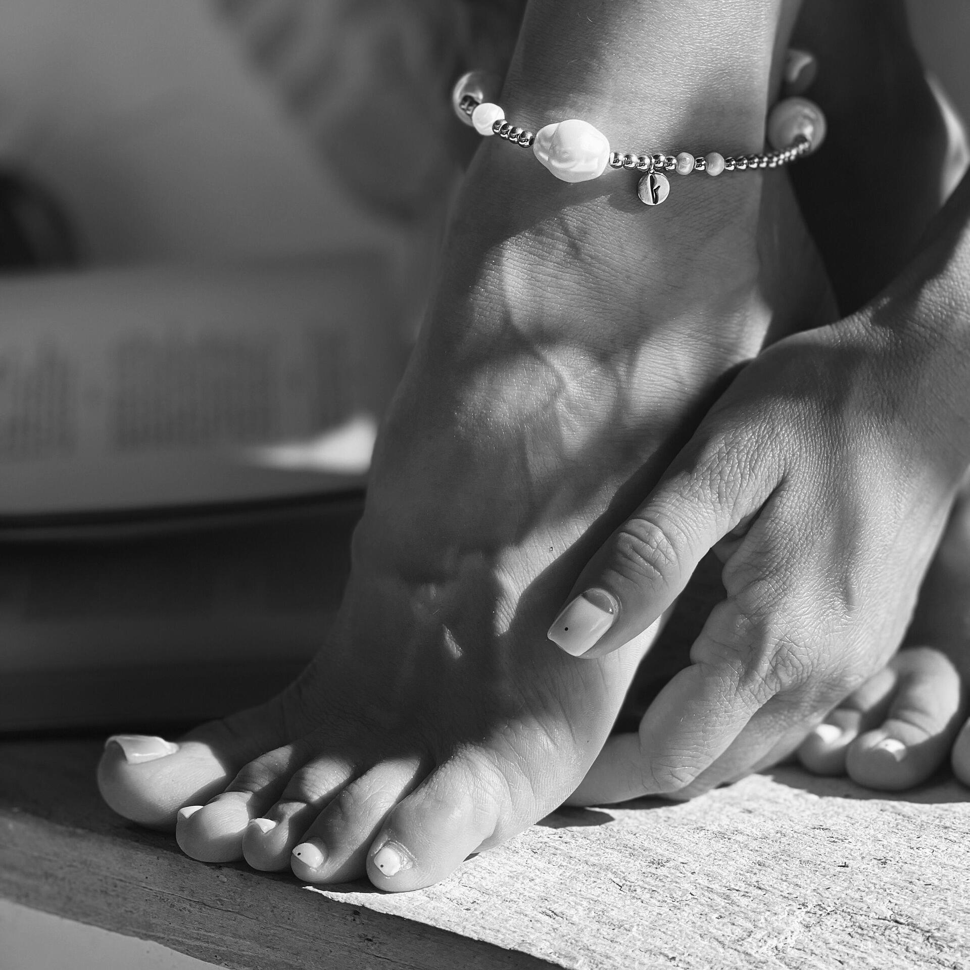 ГРИВНА ЗА ГЛЕЗЕН FLICKA PEARLS-PEARLS