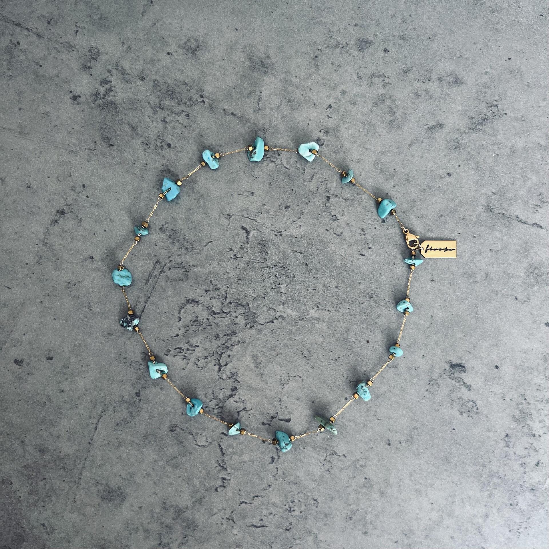 ГРИВНА ЗА ГЛЕЗЕН FLICKA SKY STONES