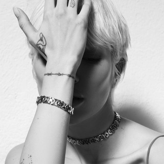 ГРИВНА ЗА РЪКА FLICKA SCALE