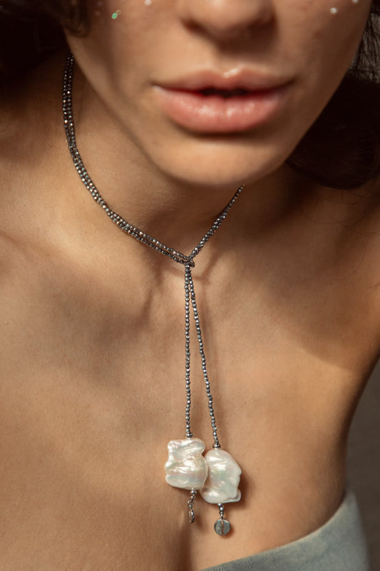 КОЛИЕ FLICKA PEARL POINTS