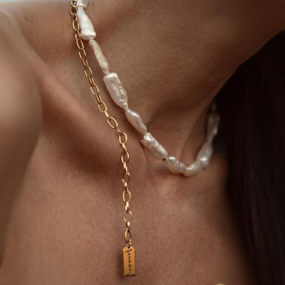 КОЛИЕ FLICKA WILD PEARLS