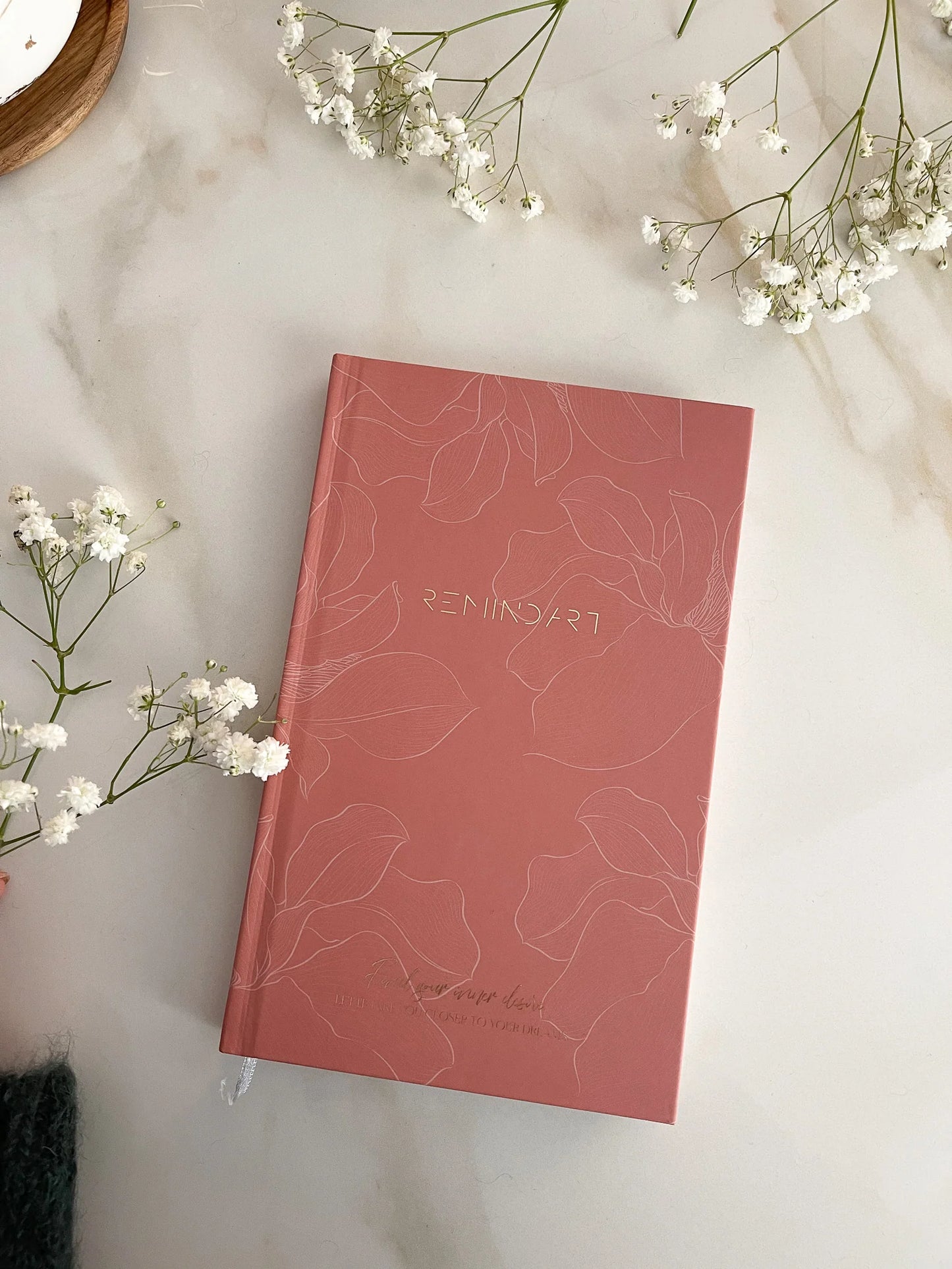 Планер REMINDART DESIRE Feminine Touch със съдържание на английски