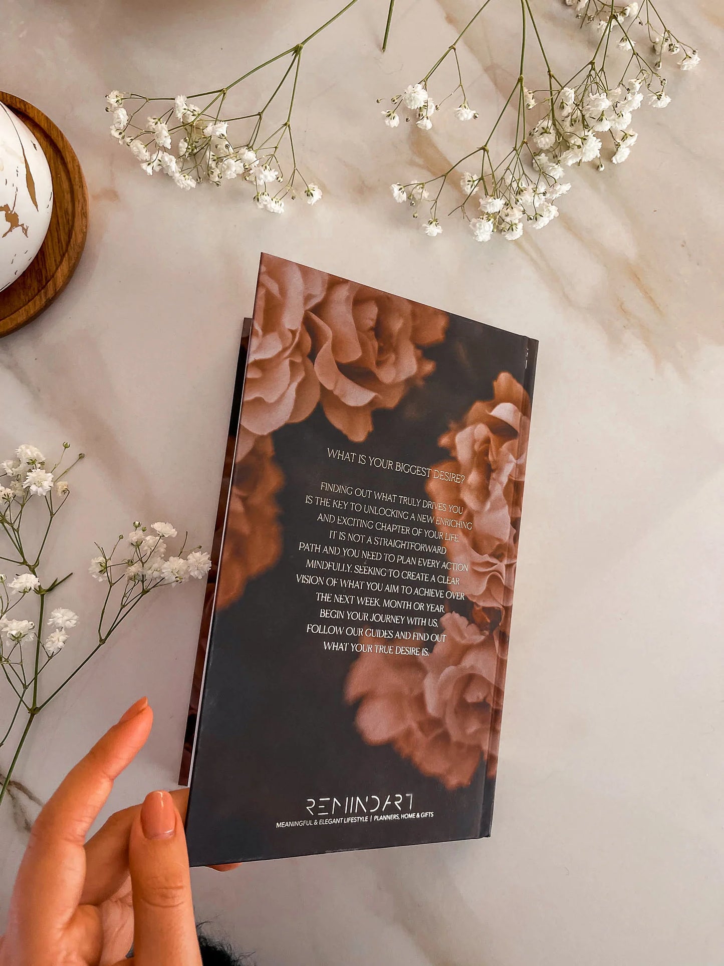 Планер REMINDART DESIRE Mystic Garden със съдържание на английски