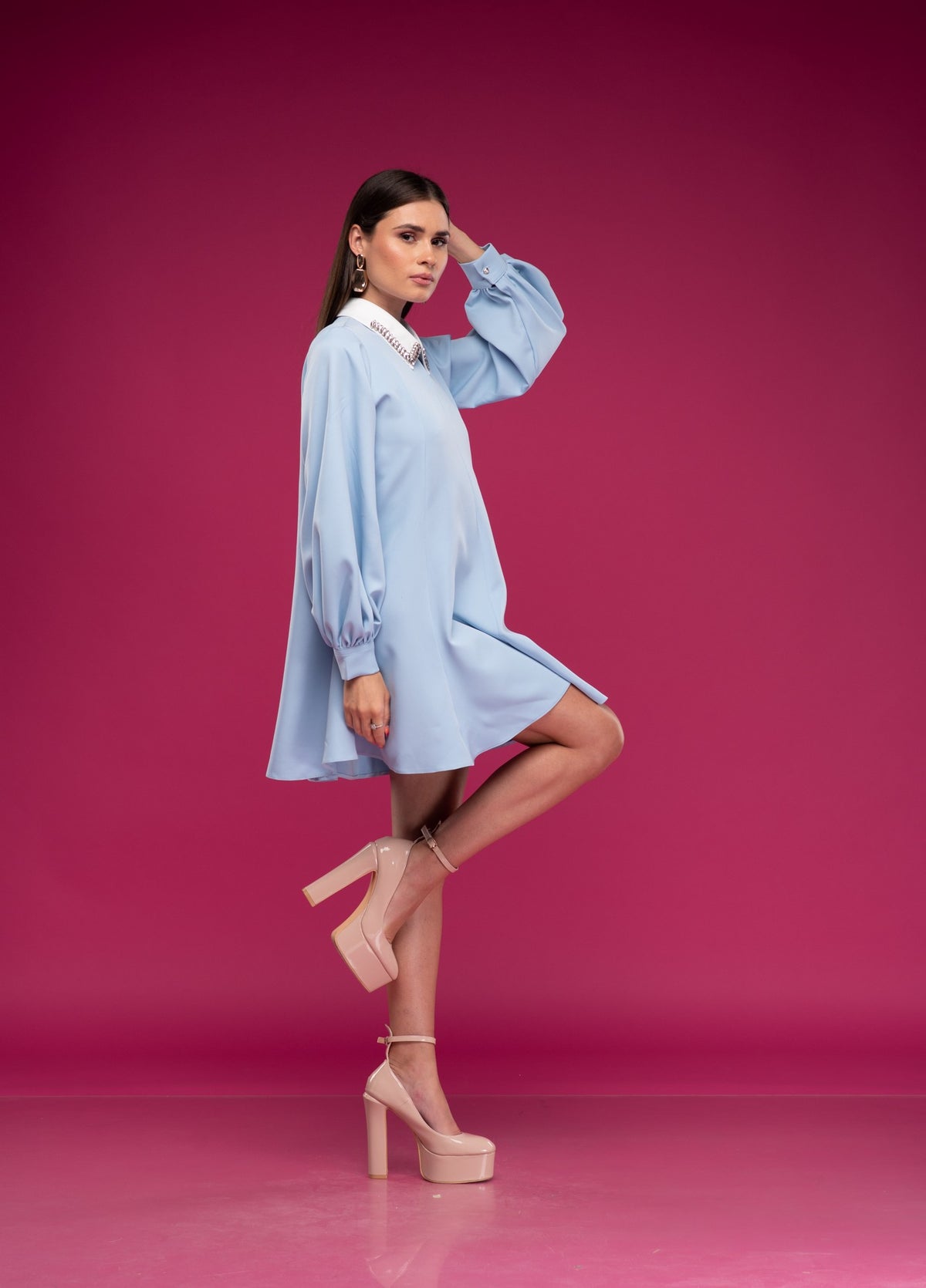 Светлосиня рокля с подвижна яка с камъни KALIA BLUE, снимка 4