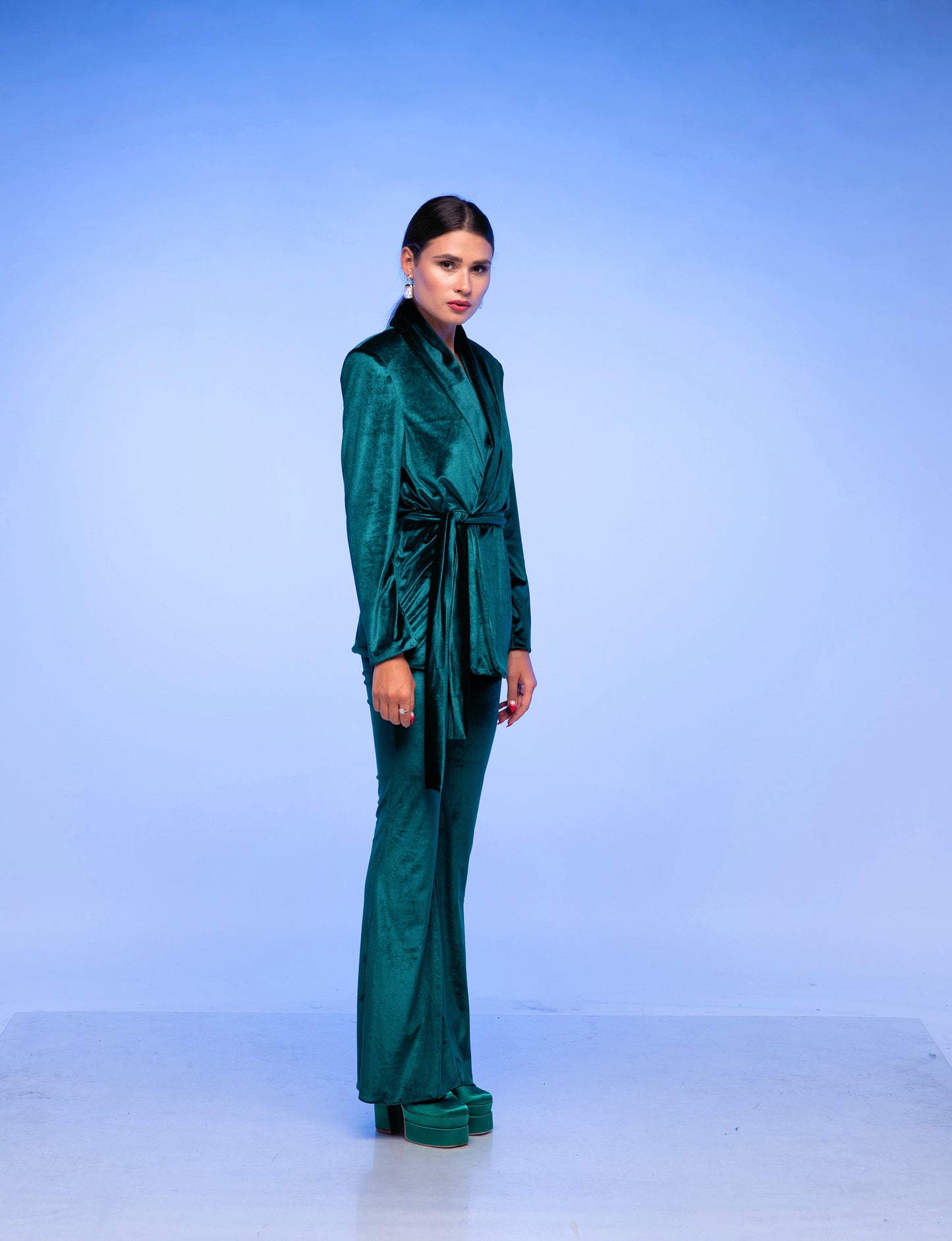 Костюм MILIA VERDE - Зелен кадифен костюм | Vernissage