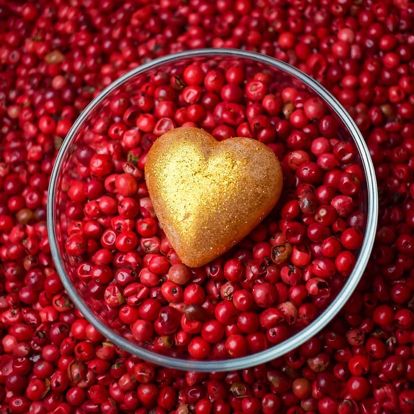 Ароматна свещ VALEM WAX HEART