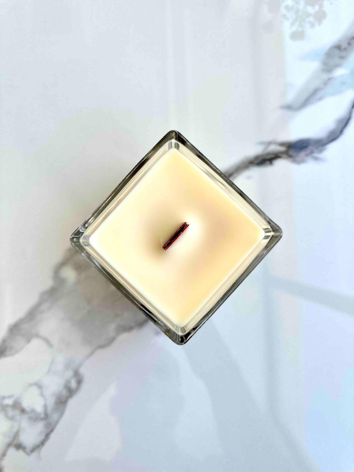 Коледна свещ Trésor Caché x TRAKE – 250 г