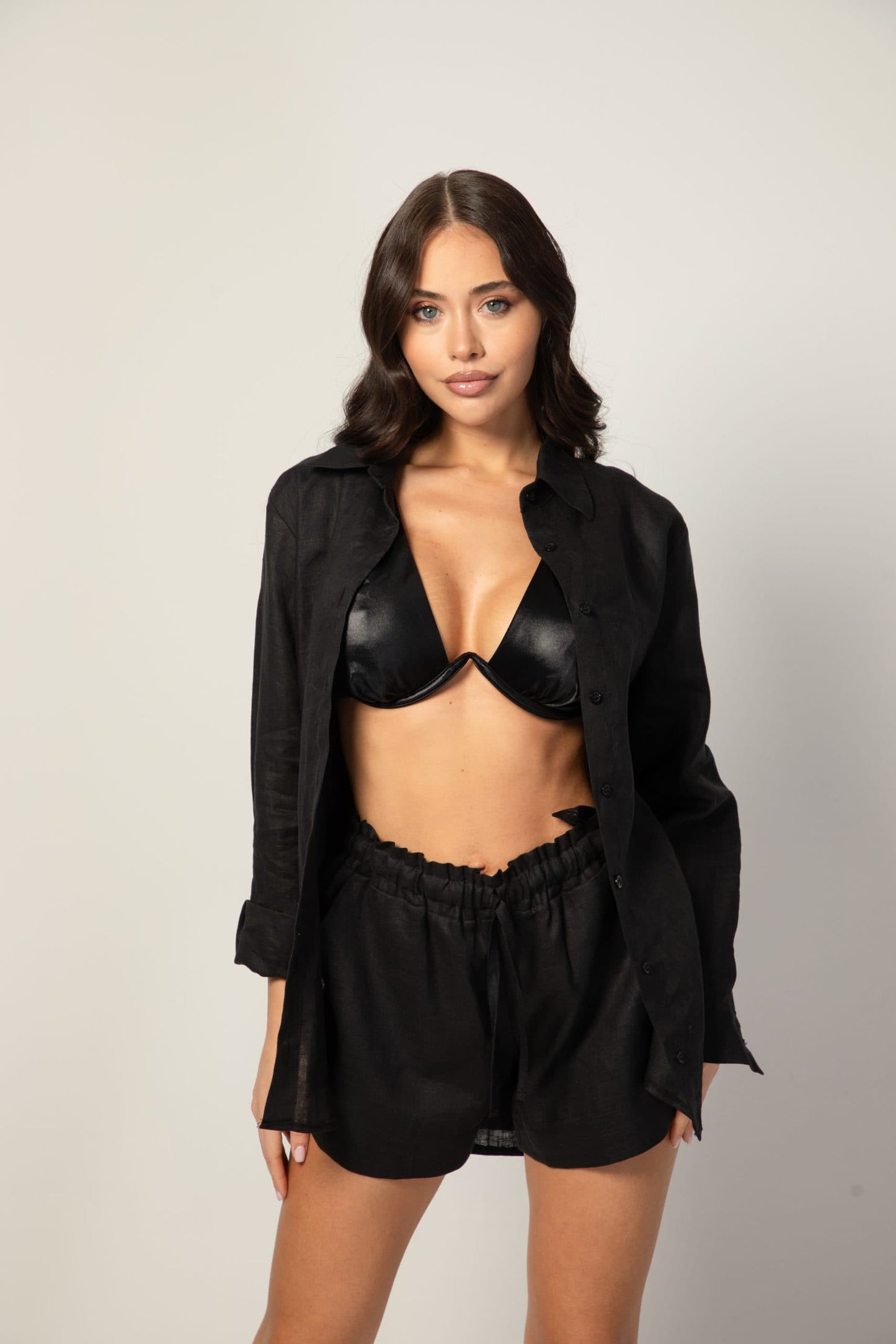 Ленен сет риза и панталонки VANITTA в черно