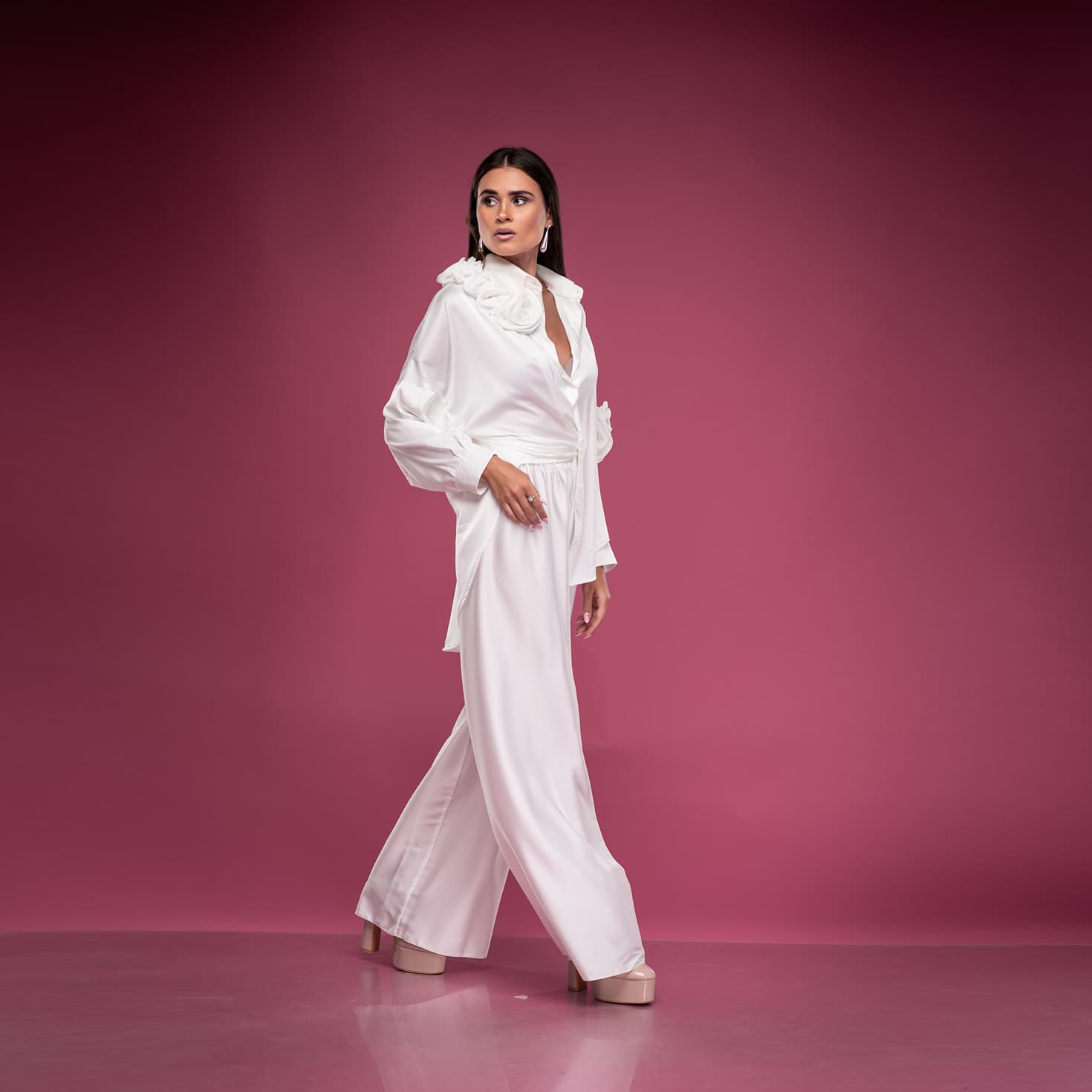 Сет ALIA BIANCO – ефирен комплект от бяла коприна
